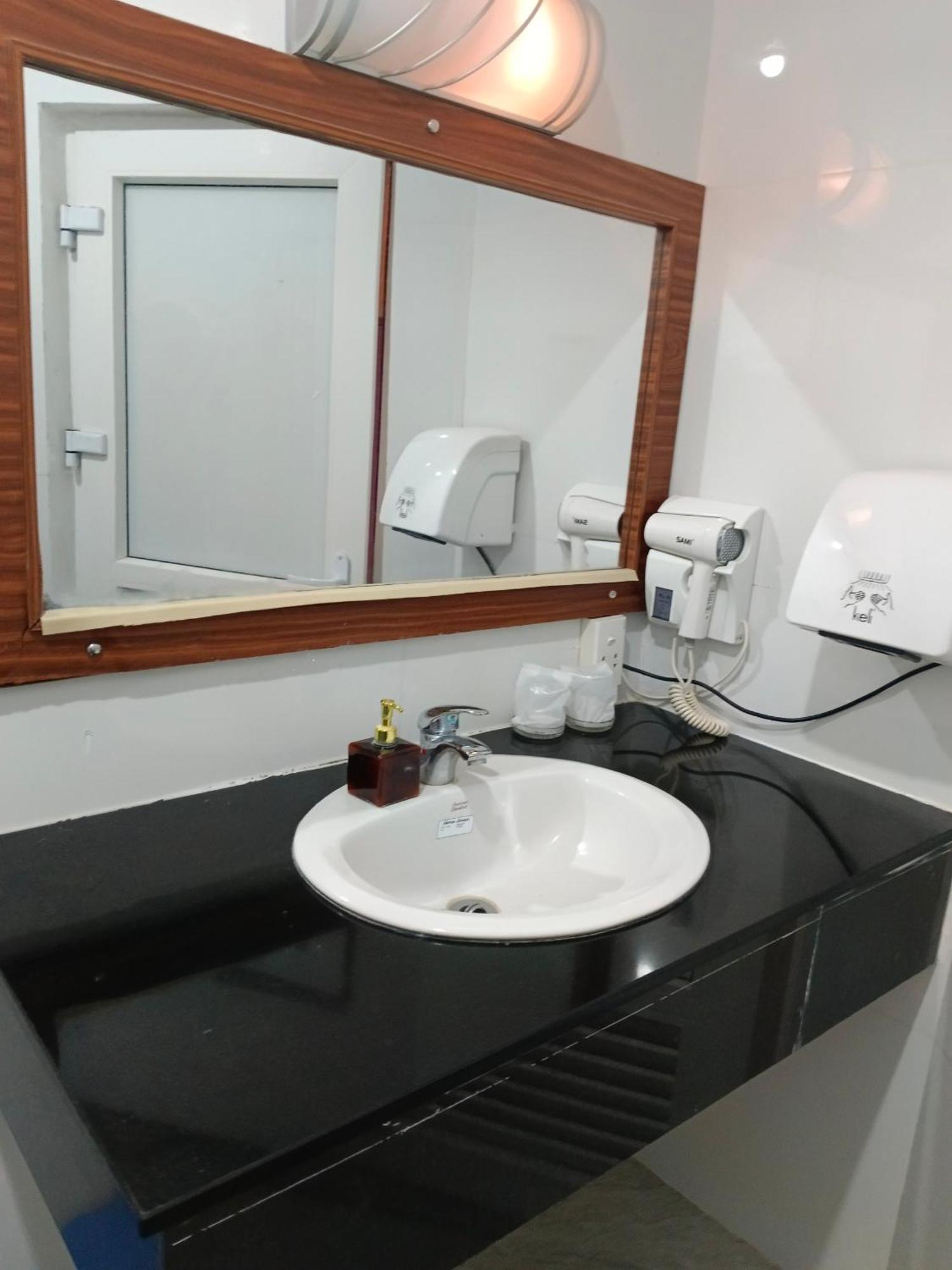 Nhat Quy Hotel Tay Ninh Dış mekan fotoğraf
